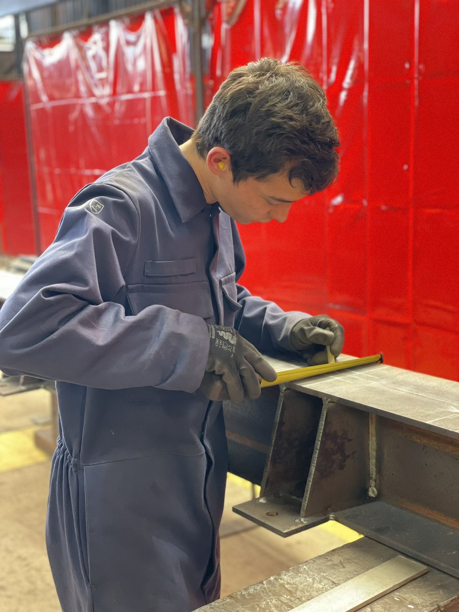 Duprezconsult's tweet photo. What an amazing day visiting InterSteels #sladegreen #Kent had a tour of the workshop and met Jack Moakes a 1st Year apprentice fabricator and cracking mentor Harry #metalfabrication @Apprenticeships #SME great experience learning even more about #construction https://t.co/0aosNGw6sQ