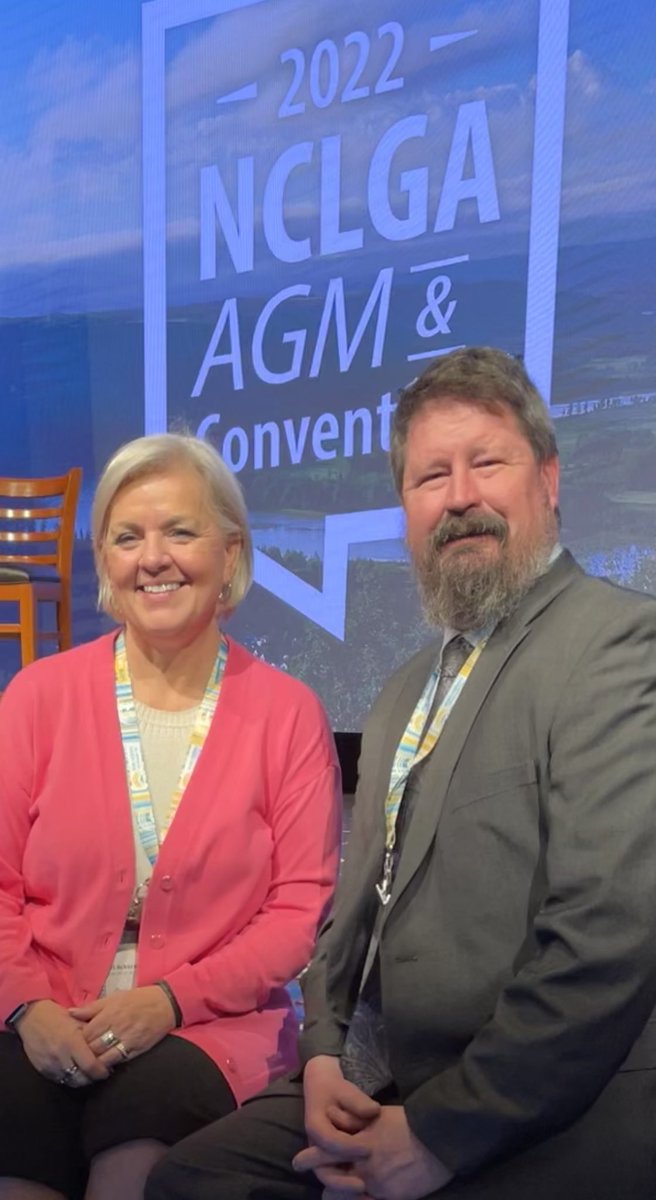 OwenTorgerson's tweet photo. First to the party and the last to leave; Mayor @lori_ackerman is an incredible leader: committed to her community, passionate for the future and an innovative ‘inbetweener’! Thank you for the warm welcome to @fortstjohn and @NCLGA. Til next time… be well! #CookieCookieCookie https://t.co/lTZHTiPu4T