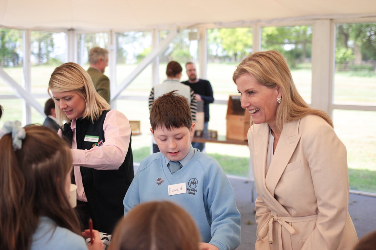 LEAF_Farming's tweet photo. A royal occasion! 👑
We were honored to welcome HRH The Countess of Wessex to @RagleyHall this week to commemorate our 30th anniversary. She toured the farm & joined children from @olcalcester as part of a @LEAF_Education visit. @RoyalFamily #LEAF30 #Regenerative @wynnbp
🌱🌏🚜 https://t.co/MHwHtgPF6I