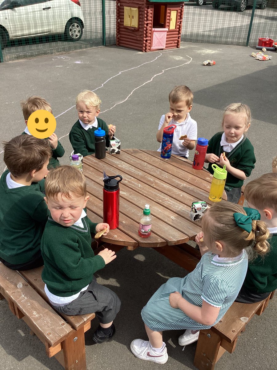 MissBates07's tweet photo. Here’s some of the things we’ve been up to! A big well done to all of our new children who have settled in really well 🌟 @WMoor_academy https://t.co/ry5mOWhEwU