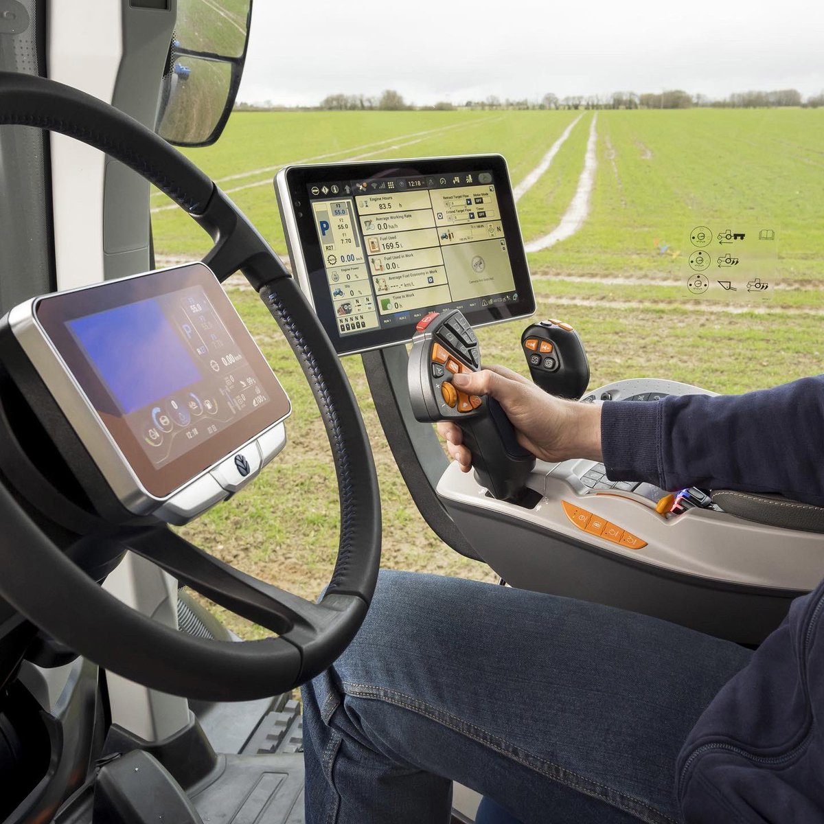 NHAgriculture's tweet photo. See how the Sidewinder Ultra armrest allows you to easily control many features of the T7.315 HD with a flick of the wrist!
https://t.co/My9ulBRfsK https://t.co/bDUFlLxi2q