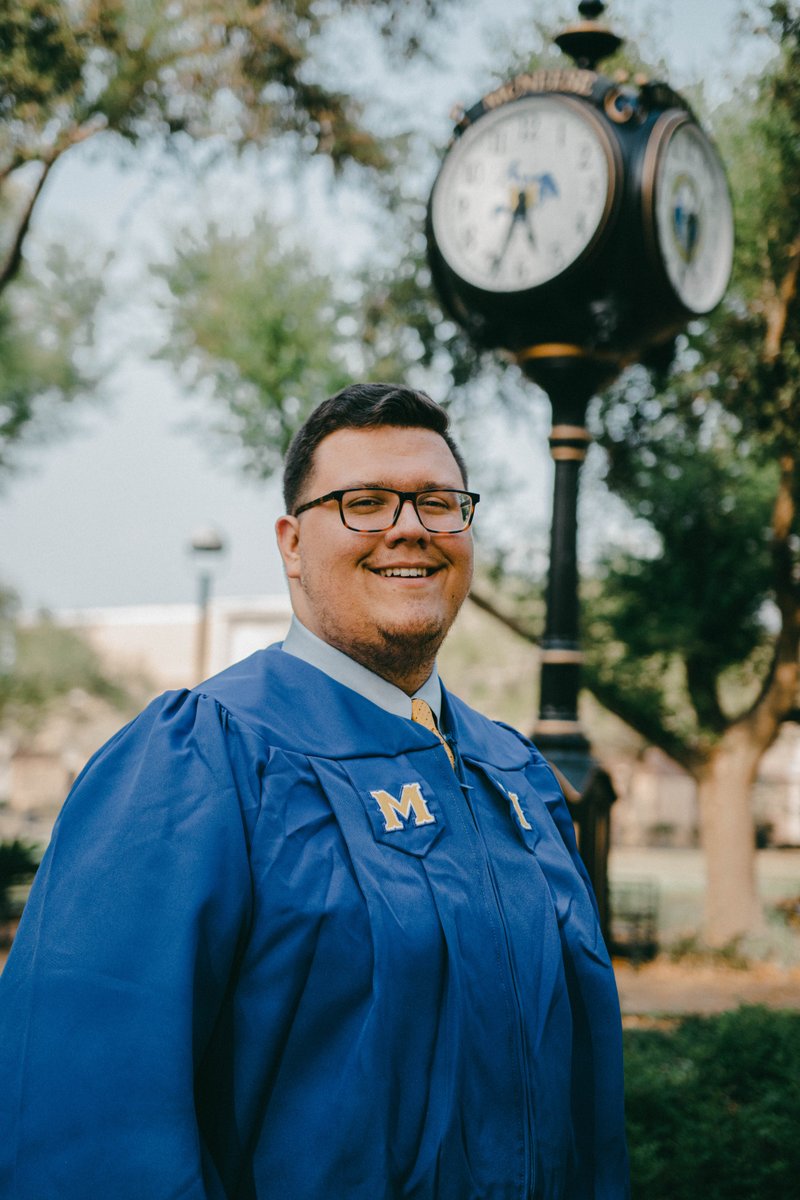 McNeese's tweet photo. Finals β
Poke Nation, we are officially one week away from Commencement! Make sure to tag us in your grad pictures for a chance to be reposted! ππ #McNeeseGrad #YouDidIt #DegreeTime https://t.co/pmupzgEzNL