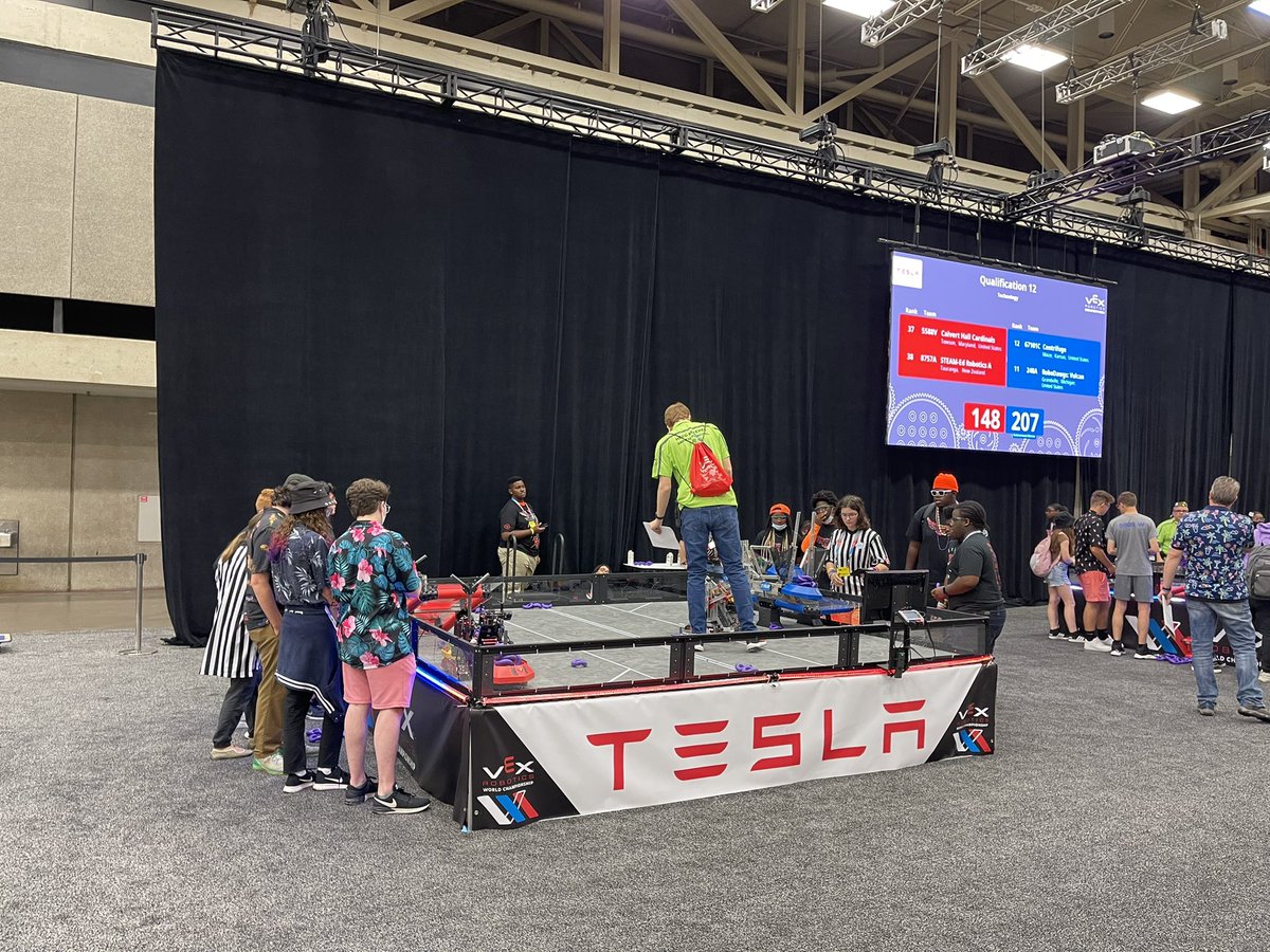 Great to see MS, HS &amp; University students competing at  #VEXRobotics World Championships. A truly amazing example of STEM learning.