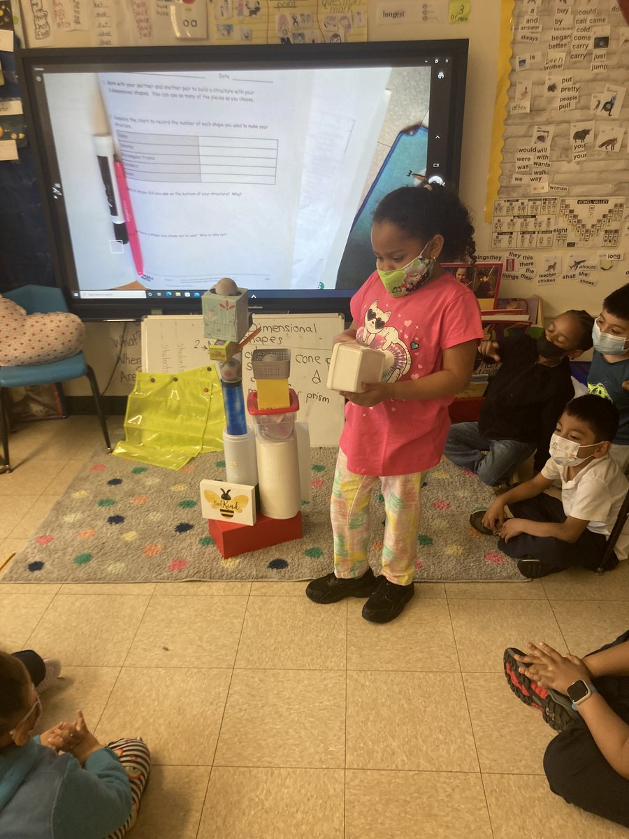 DecorsoC's tweet photo. Building, Naming, and Counting 3 Dimensional Shapes
Which shapes did we use on top and Why?  Which shapes did we choose not to use and Why? https://t.co/XpNIZOa9Le