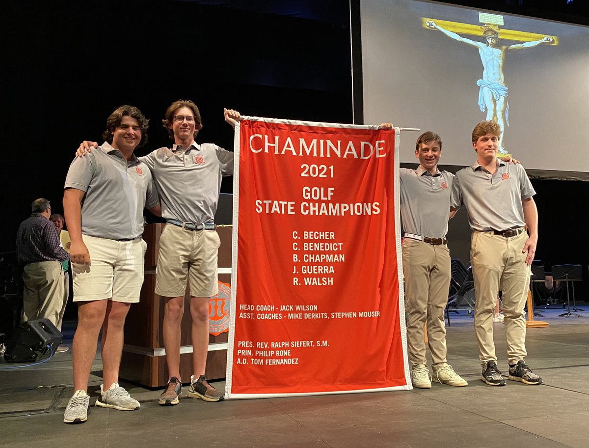 CCPRedDevilGolf's tweet photo. The 2021 State banner has arrived! Esto Vir FoRever! https://t.co/60WMRO0Jwr