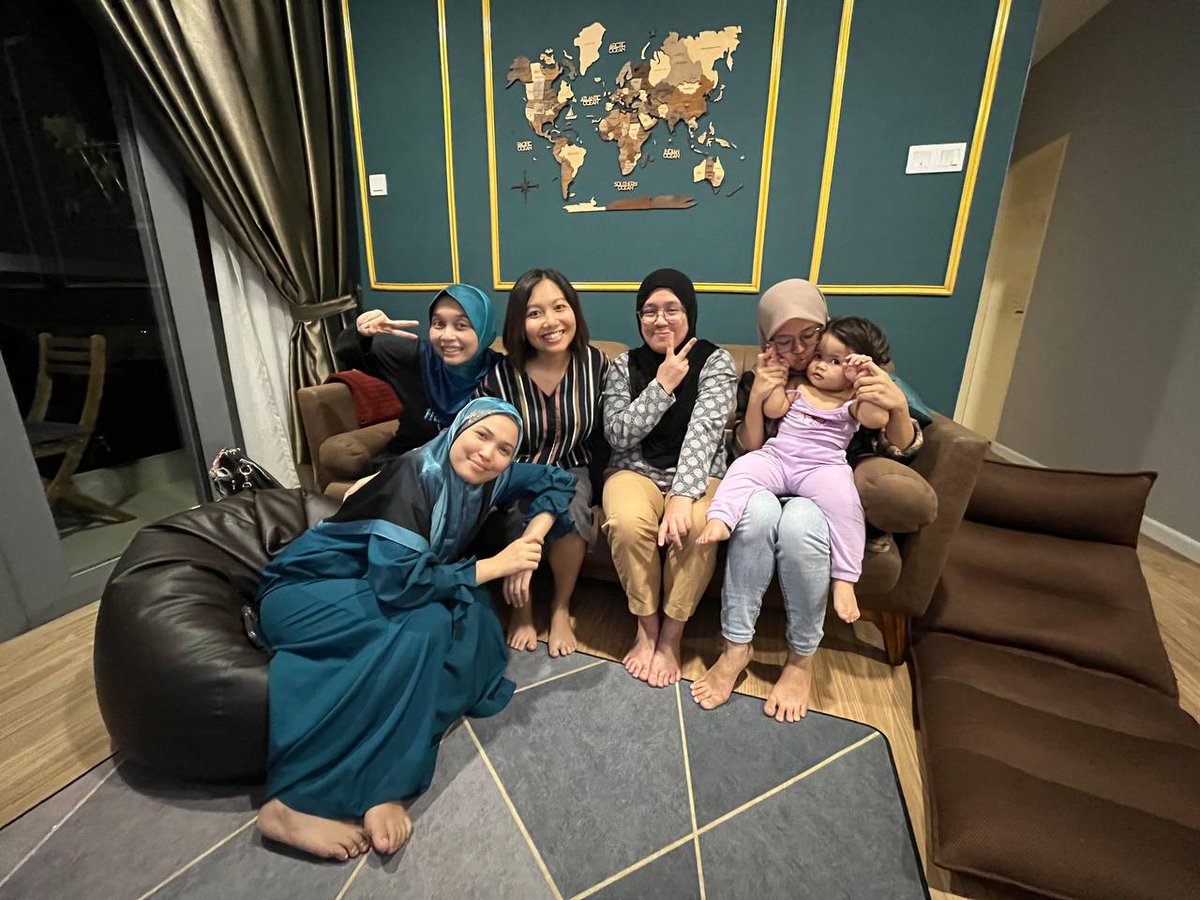 halizafroon's tweet photo. Missing my #kandadinda 
Bilalah boleh gather ramai2.. https://t.co/YVGXZ4JQXI