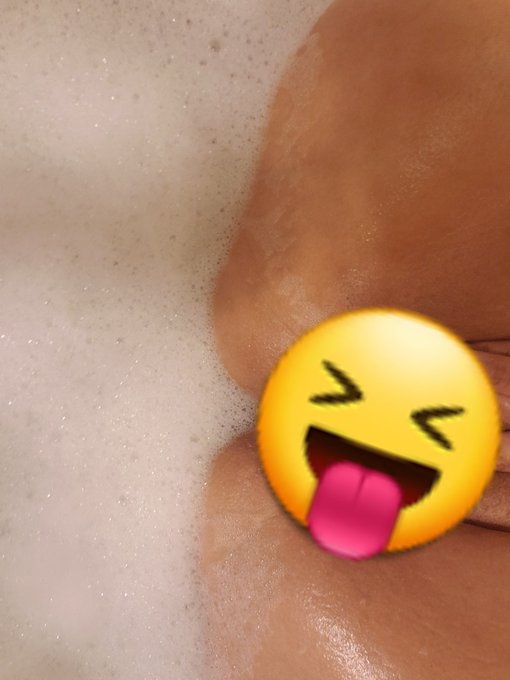 New video dropping later today... check back for deets... https://t.co/QZDzBPf2t3 https://t.co/3PuQG