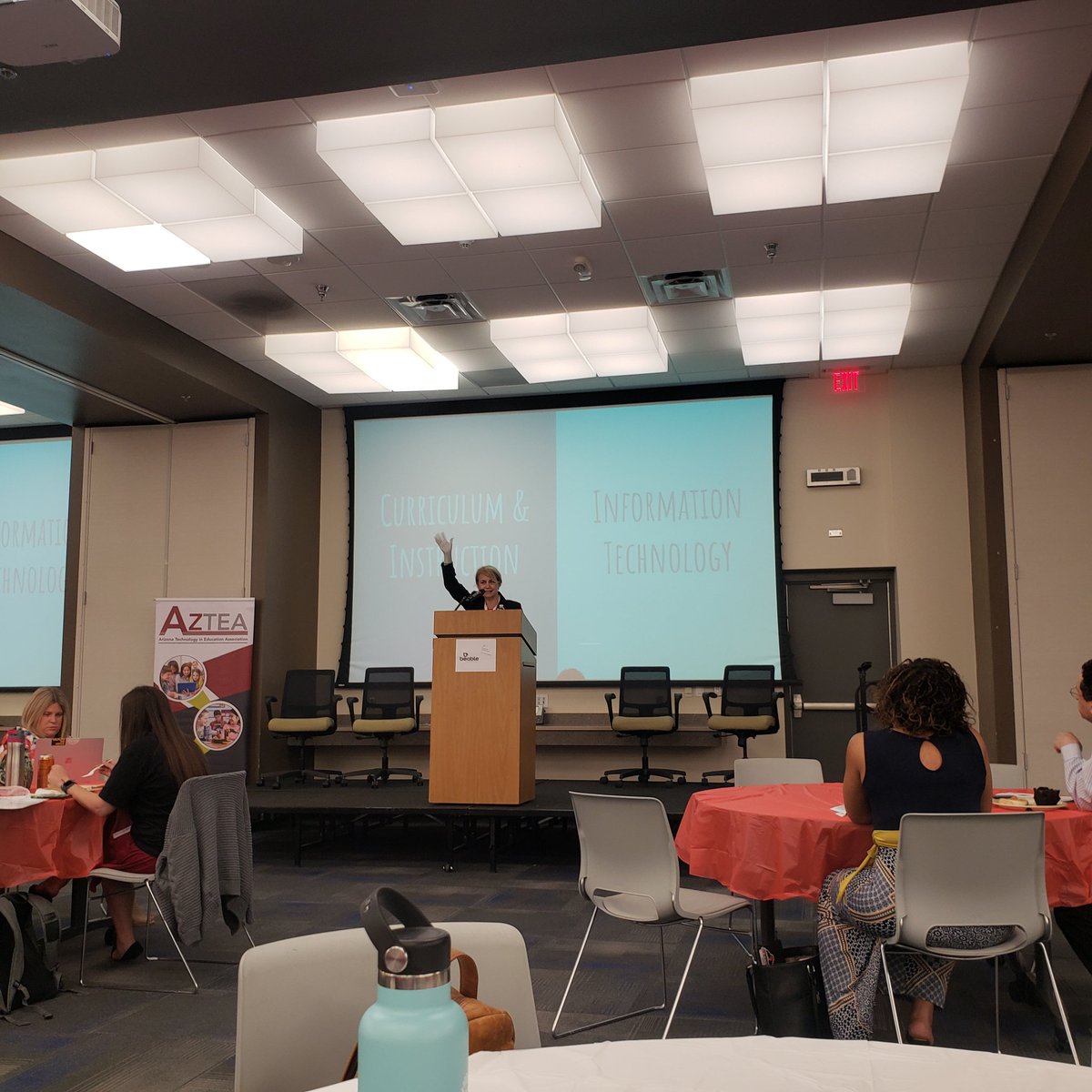 TechGurlAZ's tweet photo. With Sabrina Sue at #CIIT2023. Learning about #edtech and later presenting on #AR #VR and #VerizonInnovativeLearningHQ. #LearnwithAzTEA #AZTechLeader @EntrepreneurASU @aztea https://t.co/iAENtjo6wq
