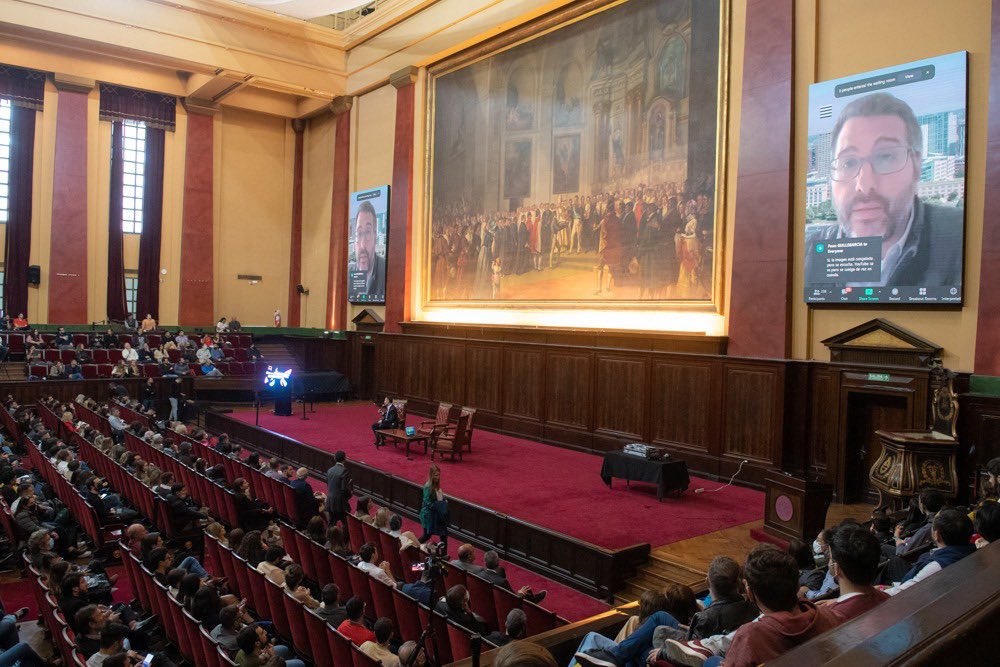 Agustina Perez Comenale tweet media