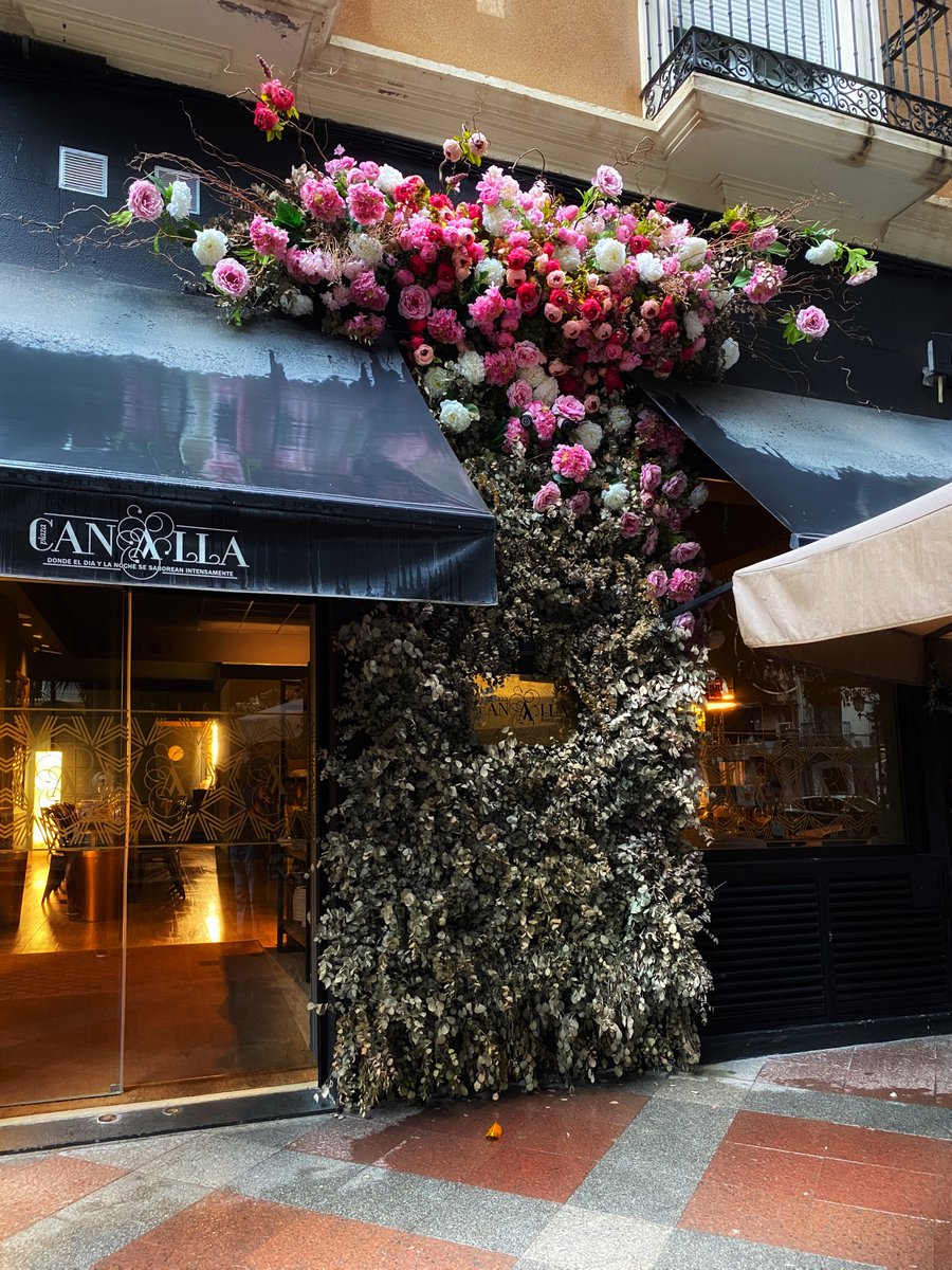 teens2006's tweet photo. Stopover in #Alicante

Absolutely worth your time! https://t.co/O0iTYXDbuj