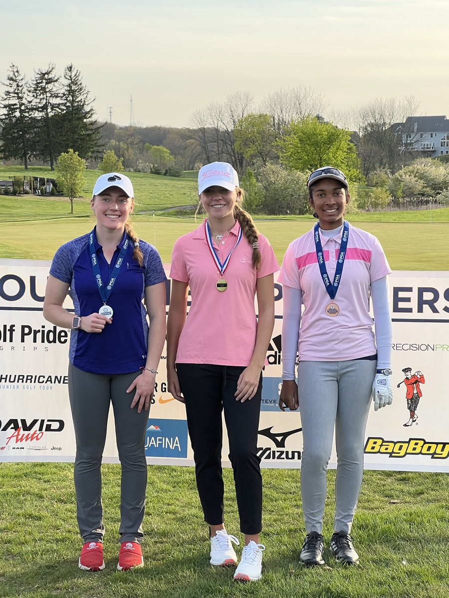 ea1785_GGolf's tweet photo. EA’s Carter Yearley wins the 16-18 age group in her first Philly Junior Tour event last weekend- Congrats!!! https://t.co/92RL3mMnCF