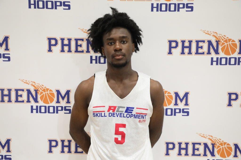 POBScout's tweet photo. Unsigned Senior Spotlight: 2022 Patrick Bonna
#PhenomHoops 

- This is a 5’10 point guard that is fast and crafty on the court, really showing off his court vision and unselfishness in finding his teammates, but can also score the ball effectively.

Read: https://t.co/qKqpuBfnnL https://t.co/zNDC02qREP