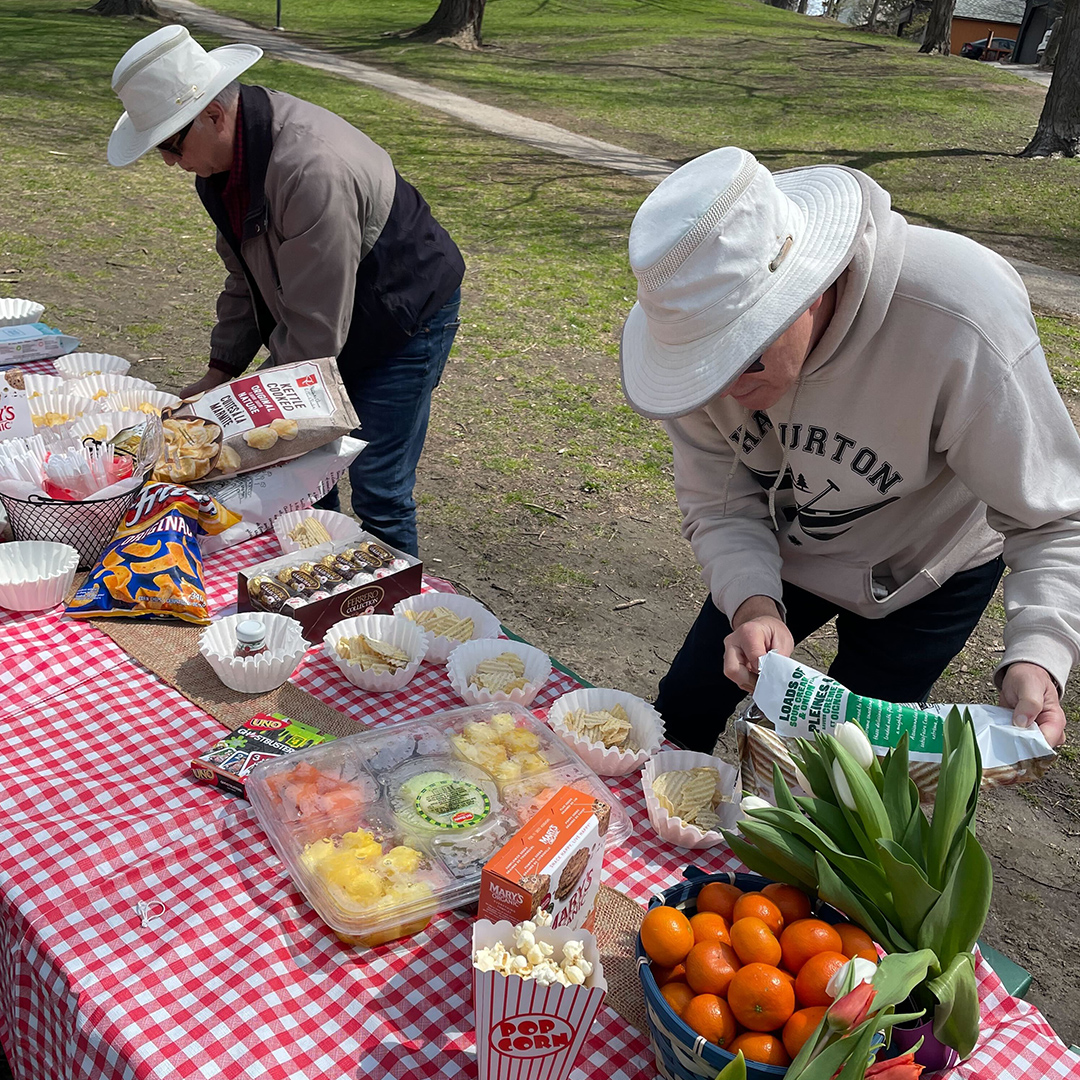 EnvironicsMR's tweet photo. This week our team got together for a series of events to celebrate Spring and the arrival of some much-needed sun. It kicked off Wednesday afternoon with a brewery and cider hop and was followed by a good ol’fashioned picnic in the park on Thursday #environicsresearch https://t.co/WyB0J1uluf