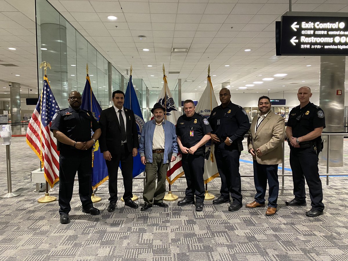 DFODetroit's tweet photo. Productive meeting & tour at @DTWeetin with our friends from @AHRCUSA. Special thanks to Port Director Robert Larkin for welcoming our communities to gain a better understanding of how our dedicated @CBP personnel protect our communities at our ports of entry. #CBPInTheCommunity https://t.co/sOFGthNgAB