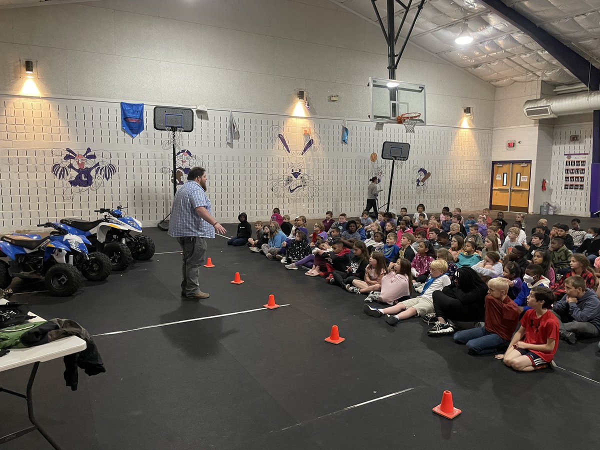 thecountyagent's tweet photo. Great time teaching ATV safety at Lonoke Elementary yesterday! Thank you @IGauvey and @ARKeithPerkins #notHankKimball https://t.co/tvEDnkz4ik