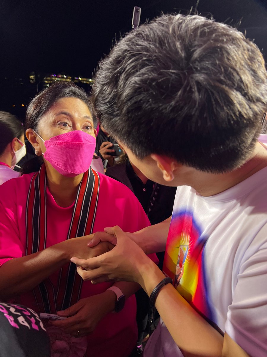 ianpangilinan_'s tweet photo. Malapit na. Last push 🌸 #IpanaloNa10To https://t.co/OtfEAYFHrl