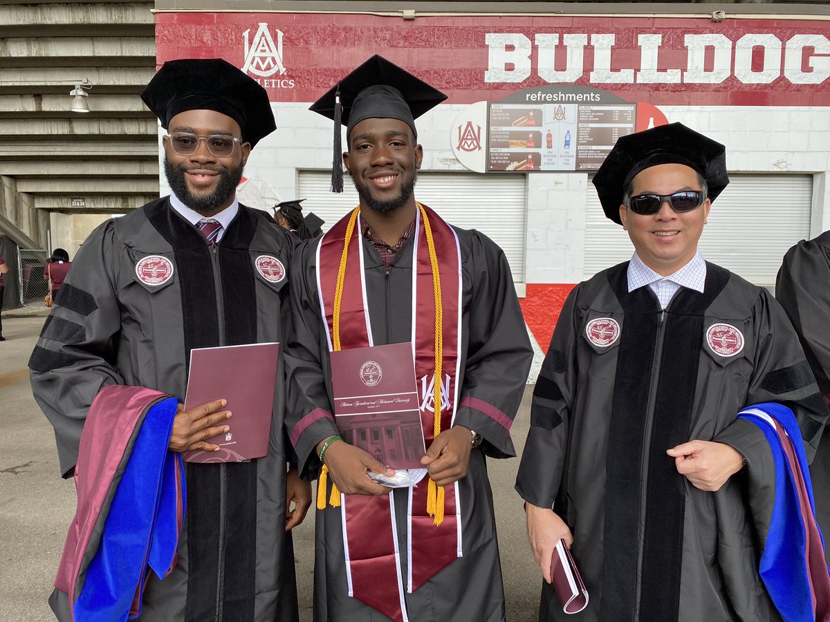 aamuedu's tweet photo. AAMU students are gathering at Louis  Crews Stadium for their Spring 2022 Commencement. “We’ll take the wind over rain!” #aamu #Classof2022 https://t.co/RGSHY5QEFZ