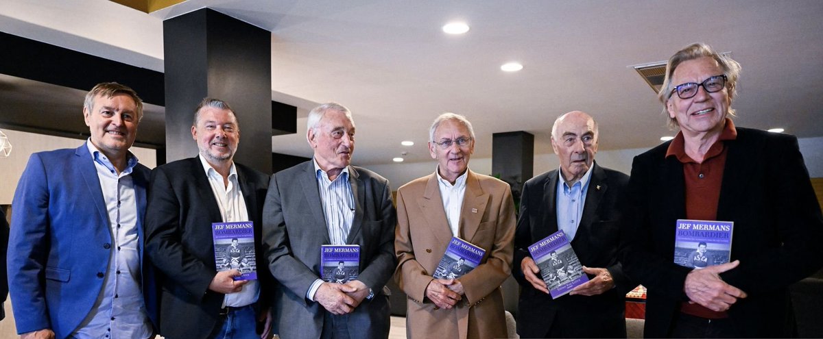 Mauveside's tweet photo. πΈ Paul Van Himst, Jef Jurion, Richard Orlans & Jan Mulder were all present at the book launch.
#RSCA #nostalgia #Mermans https://t.co/Vde0EMJxp3