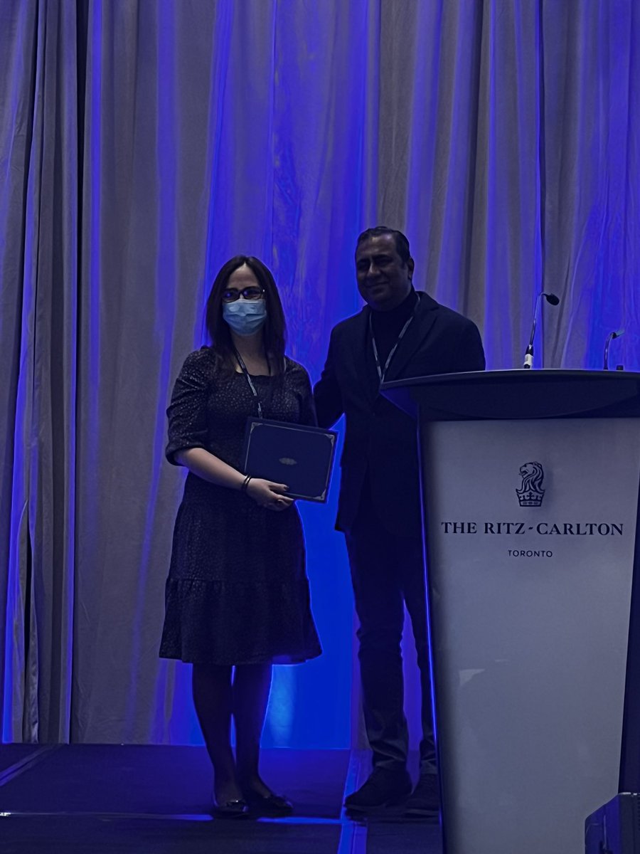 Thank you <a href="/UofT/">University of Toronto</a> Pain Medicine Residents for this Teaching Award! 🙏🏻 
It was a great honour to win the Dr. Gil Faclier Award 🏆 today at the #ShieldsDay #uoftpainmed #MedTwitter #UofTAnesthesia #UofTPainMedicine