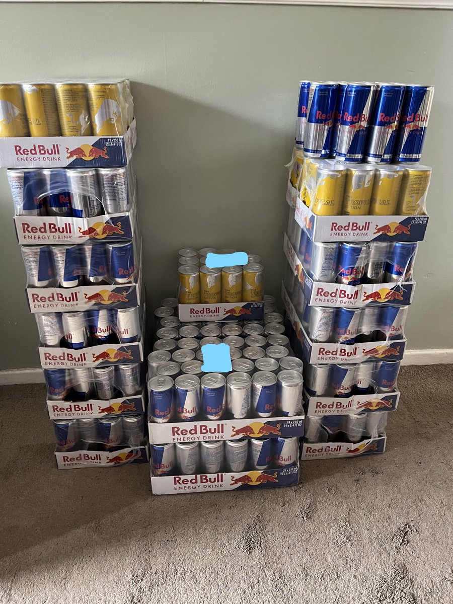 BugsgaloreSec's tweet photo. When the Redbull arrives 😎
Behold the Redbull Throne (400 Cans)

Thanks @redbull &amp; @intigriti 

#bugbounty https://t.co/OmJvvyemTa
