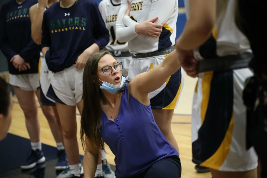 UpandComing_Pod's tweet photo. 🚨 Episode Announcement🚨 

📻  - Anchor, Apple Podcast, Google Podcast, or Spotify
📆  - Monday May 9th
🎙️  - @Coach_Kelly11 of @AlleghenyWBB https://t.co/u6W8vOGqtk