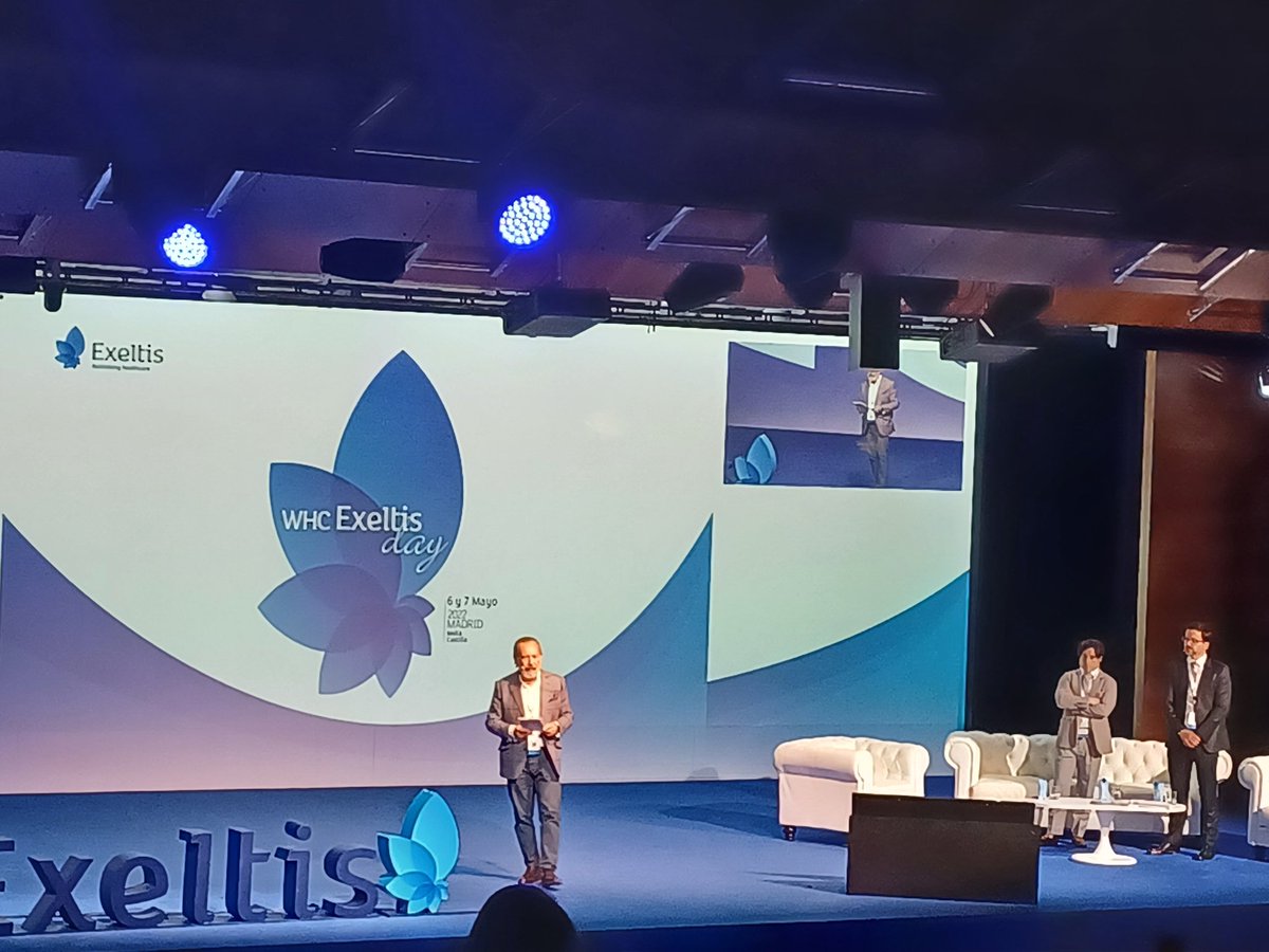 Exeltis's tweet photo. Arrancamos con la segunda parte de la tarde del #WHCExeltisDay, lleno total, gracias por la acogida a tod@s l@s especialistas en ginecología que nos acompañan. #exeltisTeam #rethinkinghealthcare https://t.co/TsWVG8eQly