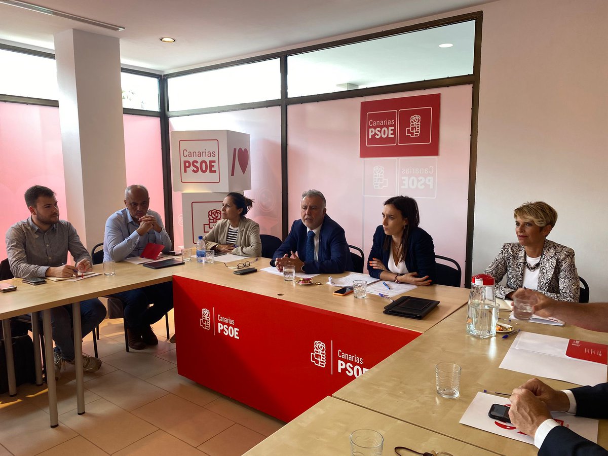PSOE El Hierro tweet media