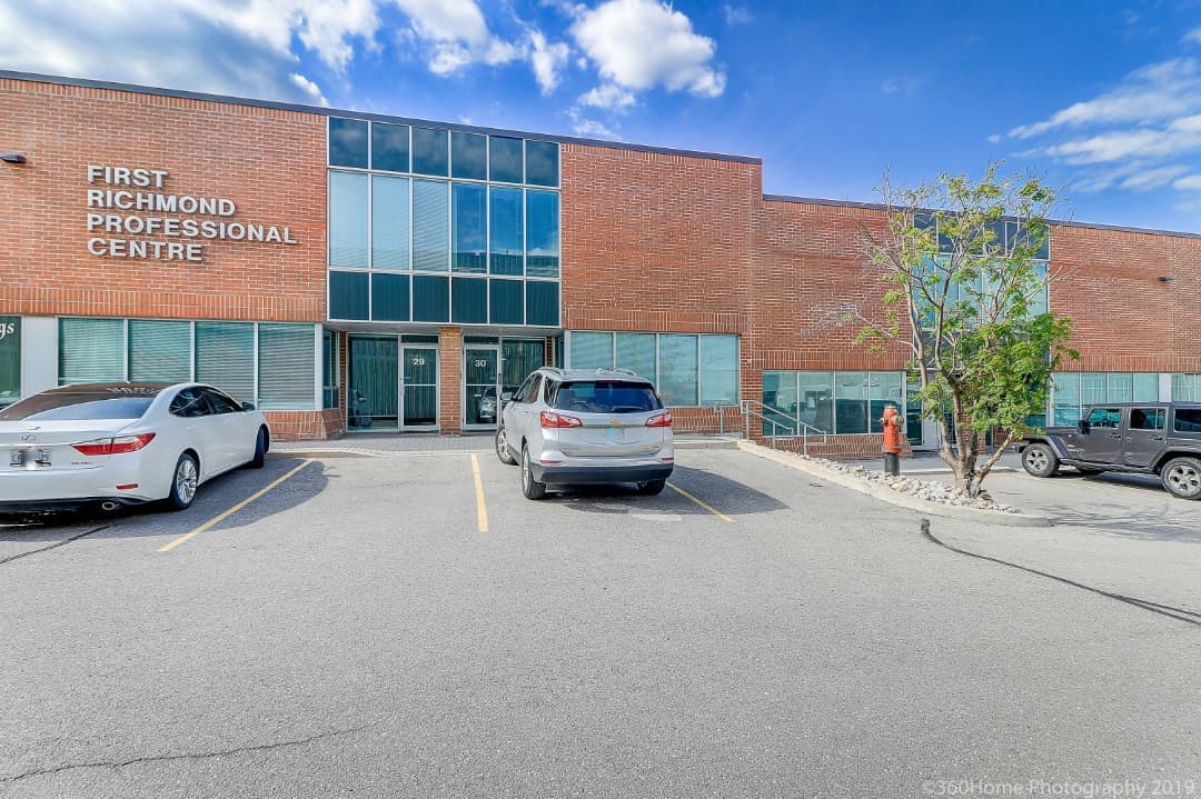 FirstRichmondPC's tweet photo. Come and enjoy our healthy workplace environment!
.
.
Here at 70 East Beaver Creek, Unit 29-30! 
Telephone: +1 (905)886-3002 https://t.co/cCFviP5Xw4