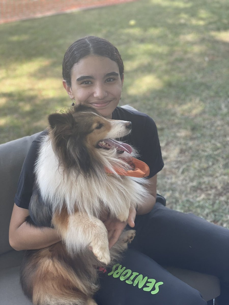 It’s therapy dog day at school to support our seniors as they write their exams. I get that this is supposed to be for the kids, but I can’t stay away! #bestday <a href="/eab_school/">EAB | American School of Brasilia</a>