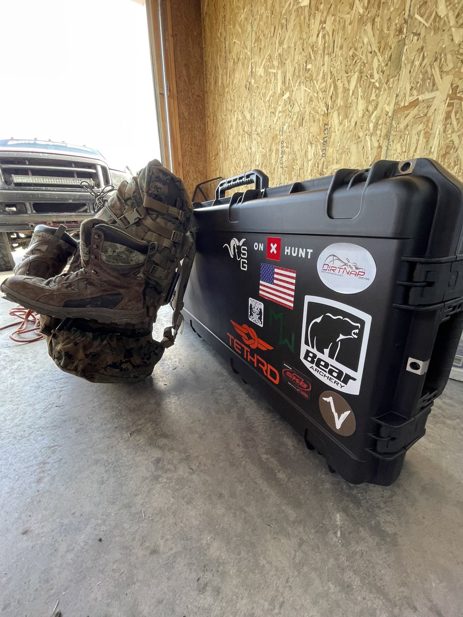 MadnessMidwest's tweet photo. Packing up for a weekend in the woods! Hopefully there’s some longbeards ready to play! https://t.co/KICR8vKuFq