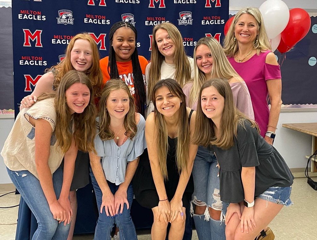 TamiSaren's tweet photo. TAP celebrates Senior Signing Day signee Mya. 
"Find a love for your students"-Coach Josh Porter,
"It's about the kids"-Coach Gary Sylvestri
#GAEducatorSigningDay22
#GAFutureEducator
#MiltonTAP
@MiltonHighSch 
@DustinDavisCTE 
@FCSCTAE 
@JonesBC_MHS 
@coachsylad
@Coach_J_Porter https://t.co/CIxc60US8i