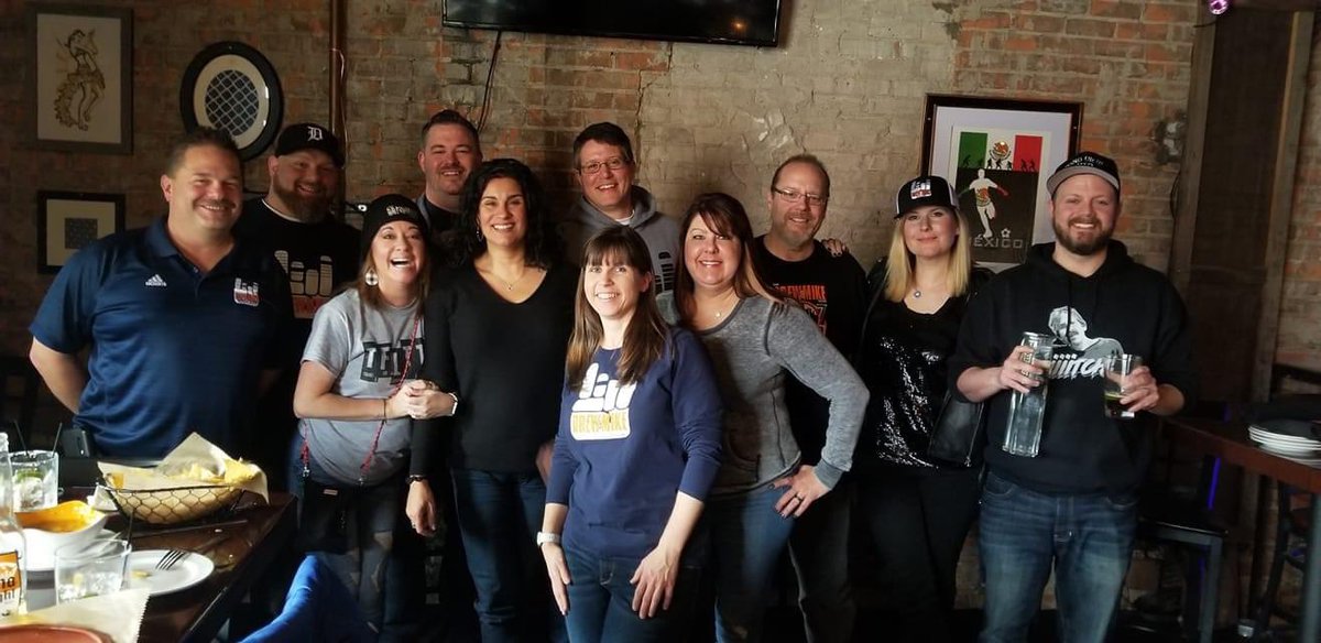 SoftMagazineDMP's tweet photo. Tough news to accept. I’m sad to say that our very good friend and huge fan of The Drew & Mike Show, Scott Santoni is not long for this earth.
It’s heartbreaking news. Keep him in your prayers. An amazing guy. Godspeed, Scotty. #scottystrong
@DrewMikePodcast @marcfell @TrudiDan https://t.co/dDFA2mWZkA