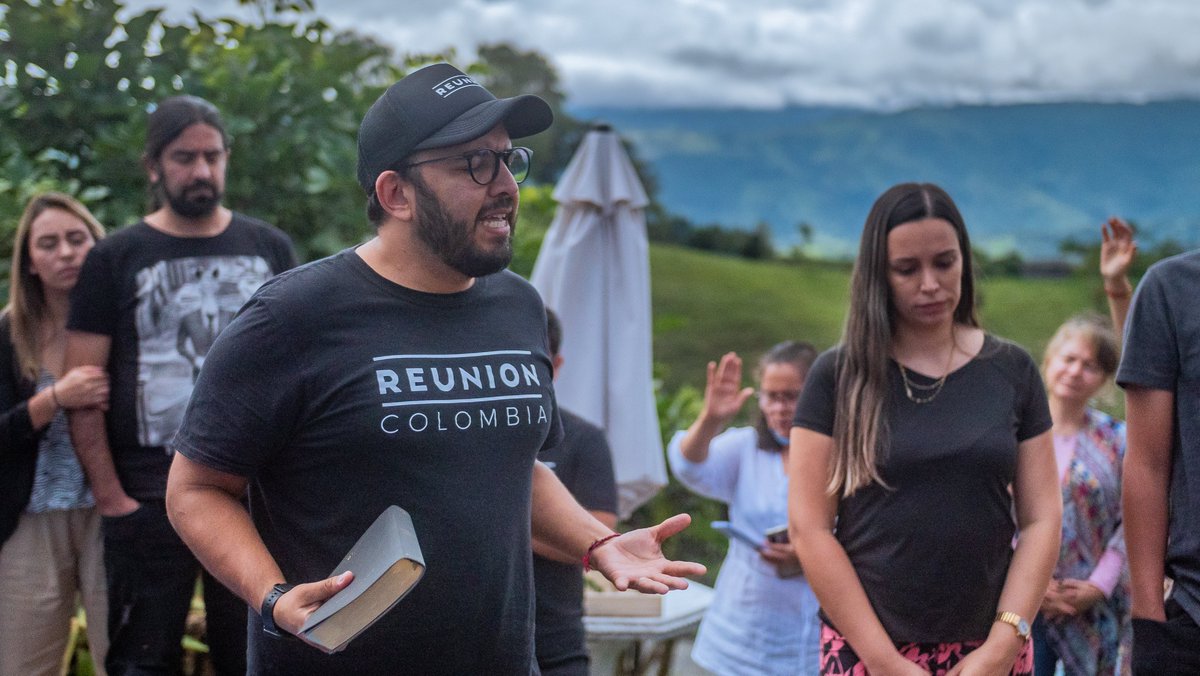 zonajnet's tweet photo. ℹ ¿Sabias que ahora somos iglesia en @reunioncolombia ? https://t.co/rAhmBbbGJh