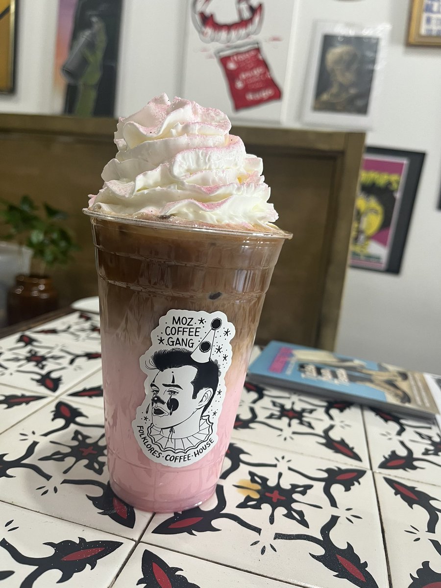 joesmokes79's tweet photo. White chocolate/ Strawberry. #subculturecoffeehouse #mozcoffeegang #folklorescoffee #sanantoniocoffee #sanantoniocoffeehouse #texascoffee #bestcoffeeinsanantonio https://t.co/t5kwazb0j2
