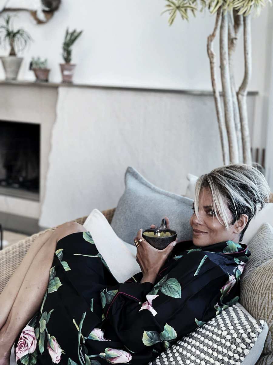 so here’s the tea…I’m fresh outta f*cks!