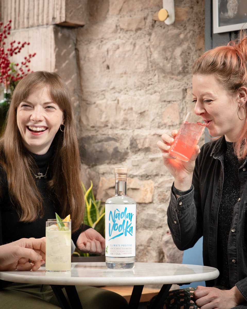 Arbikie's tweet photo. The weekend has arrived! 

See you at the bar 🍸

📸 Danny Mcmanus

#arbikie #heypalu #edinburghbars #top50bars #weekenddrinks #fridayfeeling #cocktails #sustainabledrinks #weekend #cocktailtime #sustainablecocktails #climatepositive https://t.co/qiftcweMWC