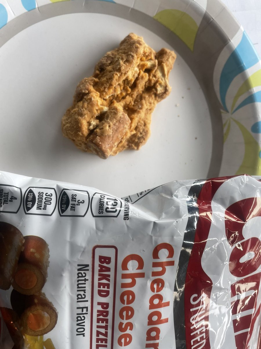 ProfessorHoops's tweet image. @Combos I was going to just move on but my 5th period Health Class said I should reach out to you to replace this delicious but defective bag of Combos. I said it’s a waste of time…they said your would stand behind your product. 🤷‍♂️