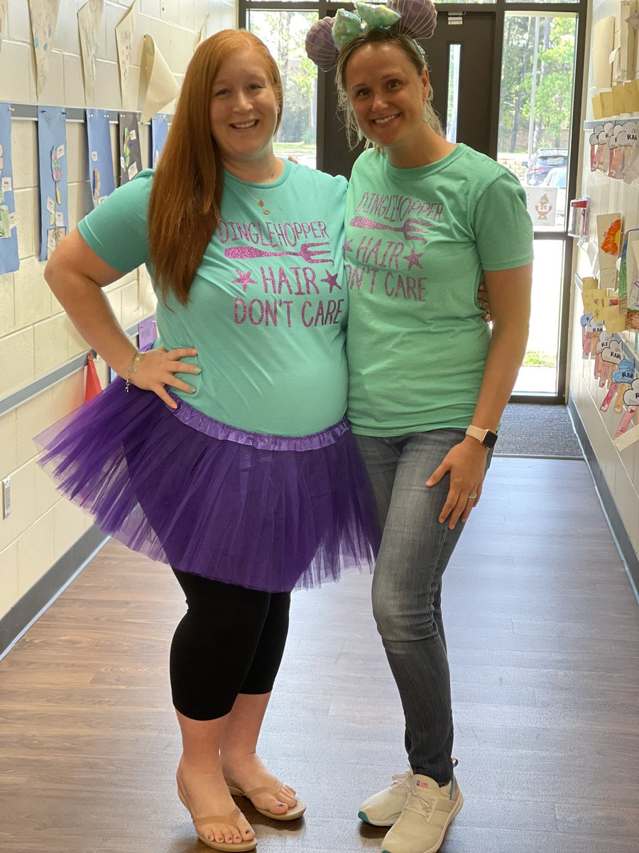 MrsRoberts_FCE's tweet photo. Disney Day is our favorite or maybe it’s just mine!! 🍴 🧜‍♀️ 👸🏼 🐅 #DisneyDay #FCE2022 #CardinalPride @HumbleISD_FCE https://t.co/il55rKAerQ