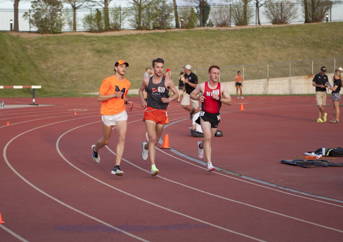 Midland_TFXC's tweet photo. We have four student athletes who are competing this weekend, as well as graduating. It has been a pleasure having them as part of our program.

Congratulations Sydney, Abbas, Alex and Will. https://t.co/SNGWT04Ln6