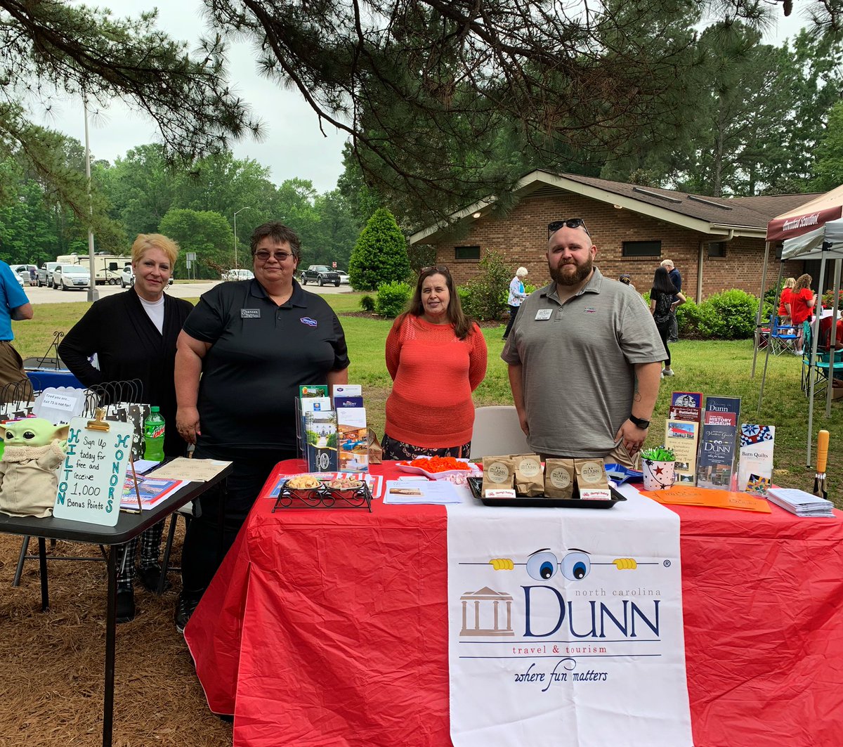 DunnTourism1's tweet photo. We are out at the South I-95 Welcome Center. What a busy morning!  I have the Country Inn and Suites and the Hampton Inn with me educating travelers about our awesome city! #FunInDunn https://t.co/azKNjGuzxb