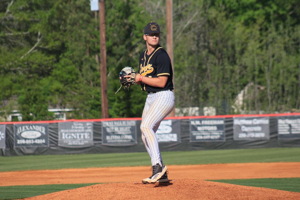 colindaniel13's tweet photo. Thank you @Corner_Baseball for a great senior season.

Pitching
60IP
8-0 record
99ks 
10ER

Hitting
.505 AVG
19 2B
3 HR
22 RBI https://t.co/Diw8kYArXq