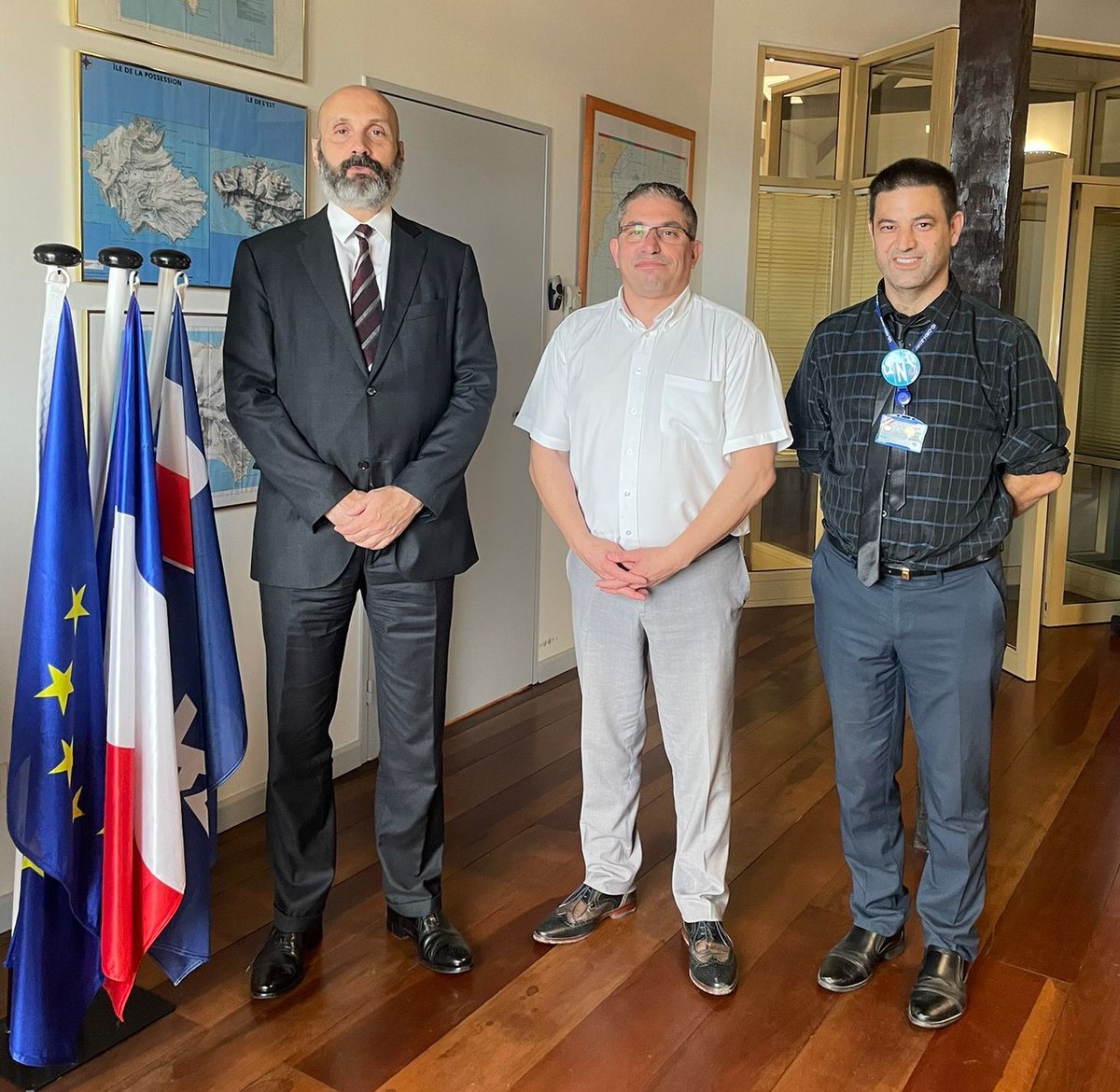 📢Lors du déplacement à la #Réunion <a href="/PaulAFONSO_/">Paul AFONSO</a> SG de l’<a href="/UATSUnsa/">UATS-Unsa</a> a conduit la délégation à la rencontre des agents des <a href="/TAAFofficiel/">Terres australes et antarctiques françaises (TAAF)</a>. Ils ont été reçus par Charles GIUSTI, Administrateur supérieur des TAAF et Thierry DOUSSET, SG.

➕d'infos : bit.ly/3KOWLpp