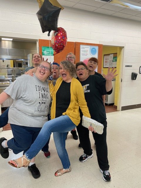 watsnuwithu's tweet photo. My friends in the cafeteria, at @MurraySchools (MMS), MADE MY DAY! 🥰 They remembered me for National Interpreter Day, even in the midst of Teacher &amp; Nurse Appreciation Week. These ladies know the way to this foodie's heart ❤️! Y'all are the BEST! https://t.co/jmyN5nmFJC