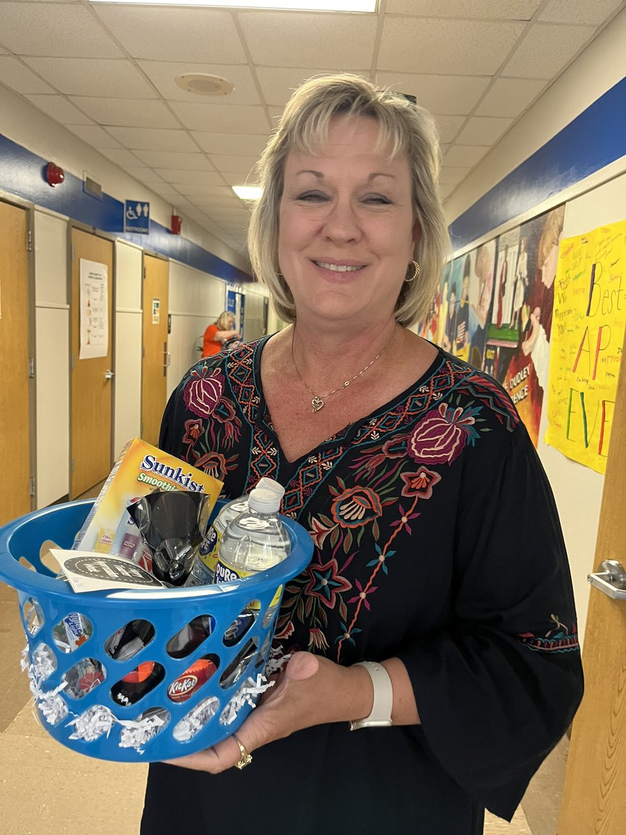 VDyslexia's tweet photo. We celebrated our teachers this week. Thank you Ann Winkenwerder, Lauren Harabis, Stacy Hickman, Connie Brown,  Shelly Cano Olguin, Pam Wick, Kayla Henery, and Susan Campbell! ”The more that you read, the more things you will know. The more places you will go.” ~Dr. Seuss https://t.co/G15t7JTE9Y