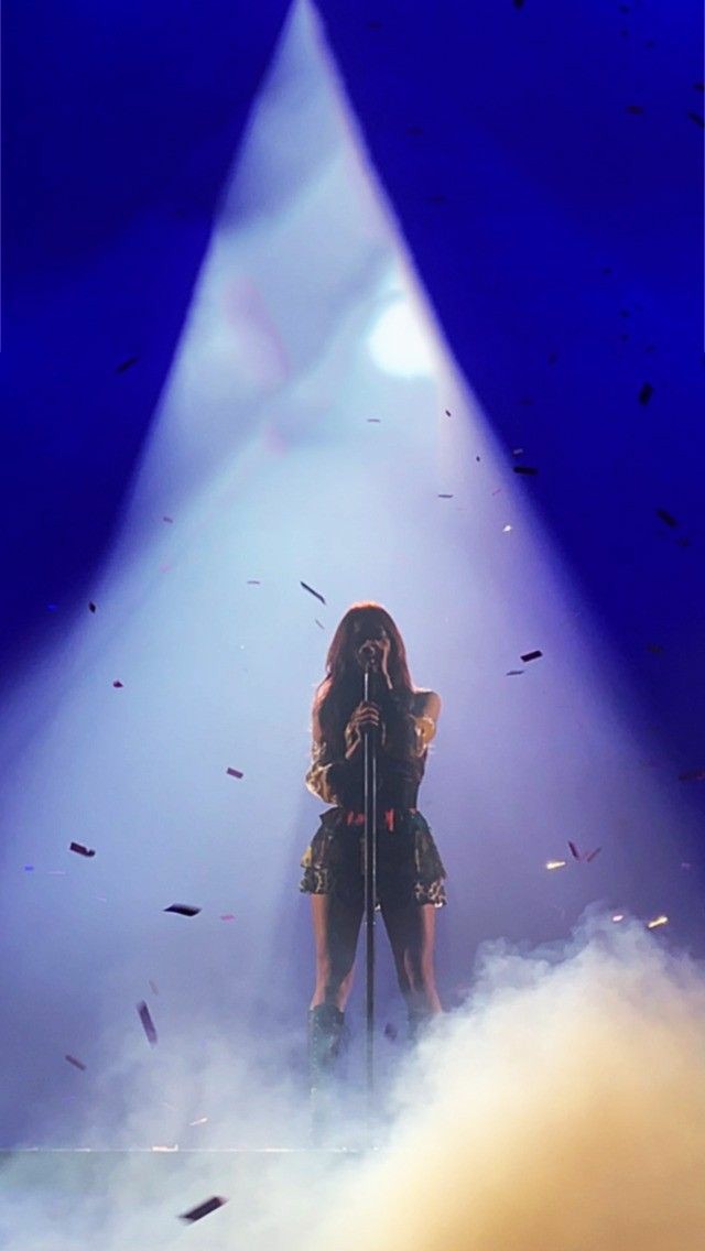 "Chỉ biết rằng,một người từng thân thiết đến vậy sau này cũng chỉ là người dưng"

I vote for #Snowdrop #SérieAsiática +
#BLACKPINKOFilme #MelhorDoc +
#Jisoo #DestaqueSérieAsiática + #Money #MúsicaInternacional + #BLACKPINK #GrupoMusical on #SECAwards (<a href="/BLACKPINK/">BLACKPINKOFFICIAL</a>)