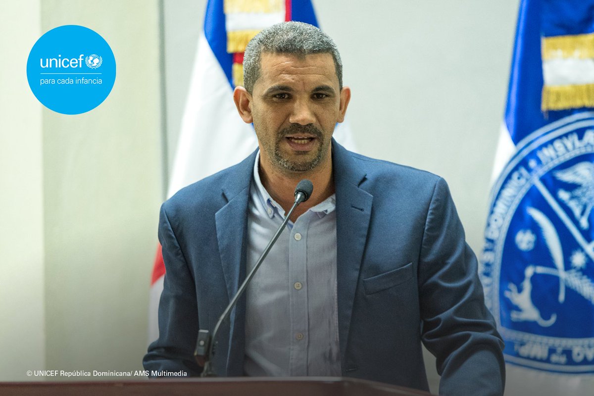 UNICEFRD's tweet photo. Desde UNICEF, apoyamos este conversatorio fue coordinado por la Asociación Dominicana de Profesionales de Trabajo Social (ADOPTRASOC) reconociendo que el Trabajo Social es profesión es la más central en los sistemas institucionales de protección y promoción de derechos. https://t.co/wWdHPQJ885