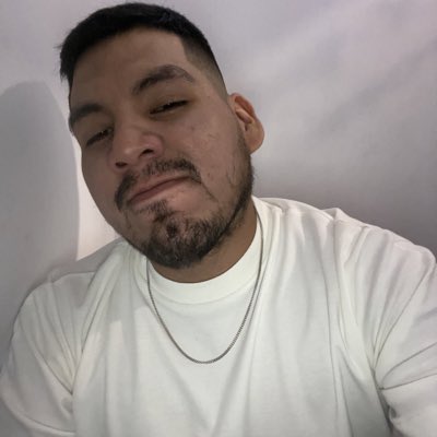 dondeestaronald's tweet photo. #NuevaFotoDePerfil https://t.co/as7C9fydMn