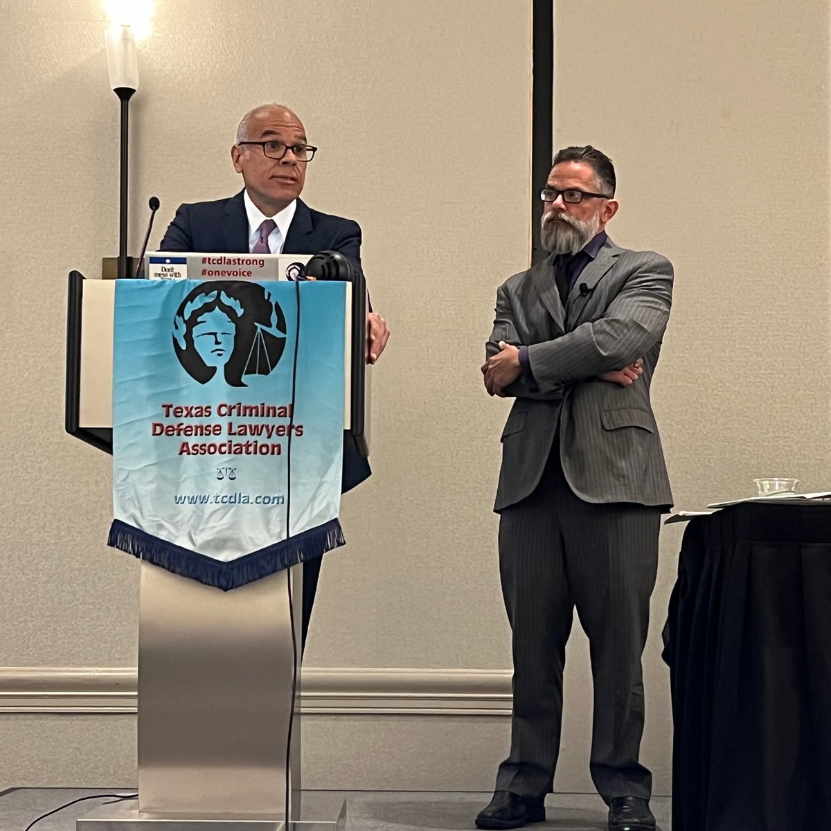 tcdla's tweet photo. Michael Smith and Deric Walpole presenting on Intoxication Manslaughter Defense
#tcdla #tcdlastrong #mellowstoned #lawyerup https://t.co/6RwjJOxdJ6