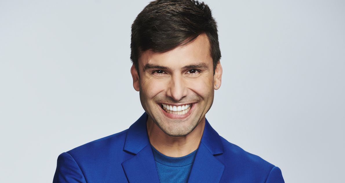 Escuchando ahora <a href="/cali939/">Cali939</a> y <a href="/christiandmusic/">Christian Daniel</a>  #TeamCD SINTONIZA!