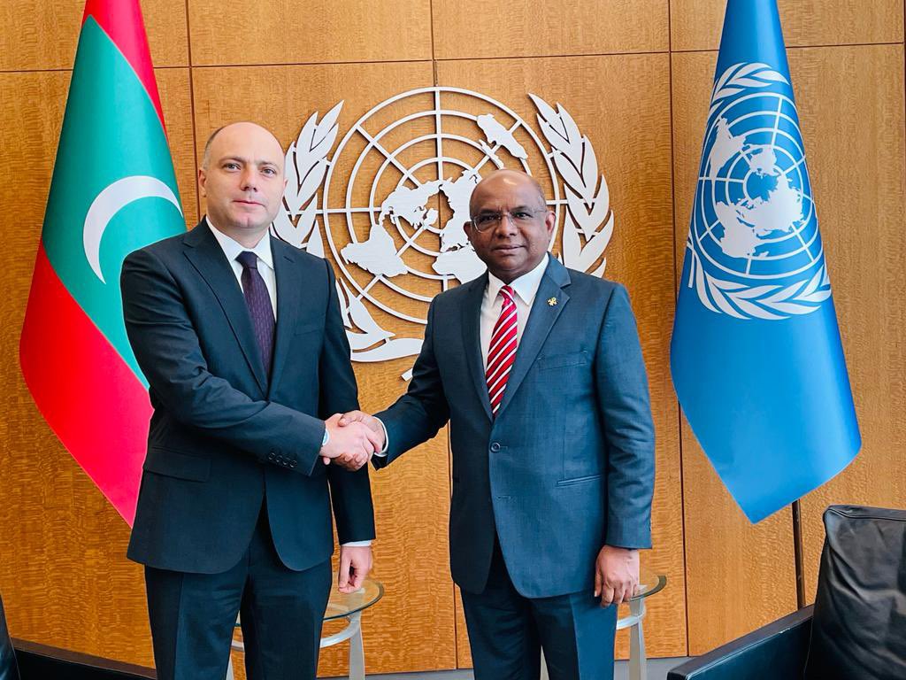 UN_PGA's tweet photo. Good to meet H.E. Mr. @Anar_Karim, Culture Minister of Azerbaijan.

Was briefed on the “Peace4Culture Global Call” initiative which emphasizes intercultural &amp; interreligious dialogue &amp; the interdependence of peaceful relations &amp; the safeguarding of cultural &amp; religious heritage. https://t.co/nulowP1Vtx